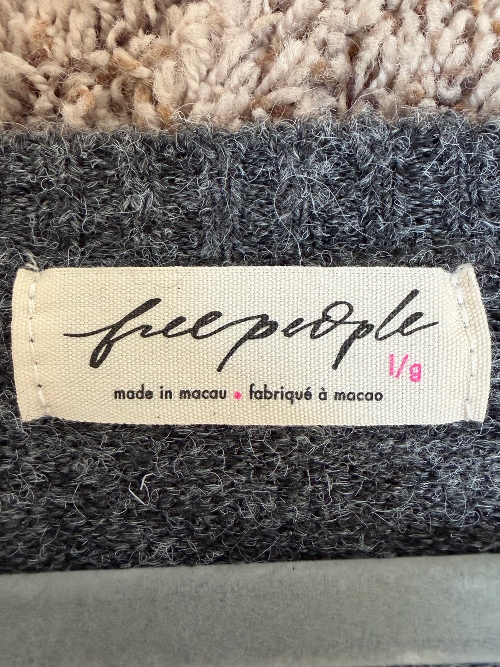 Free People School Girl V-Neck Cardigan in Charcoal Size Large - Picture 11 of 14